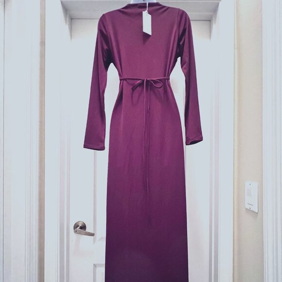 Koh Koh Long Sleeve Maxi Diamond Dress-NWT-V Neck-Size Medium-Mulberry Wine Red - Picture 13 of 13
